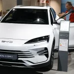 ’بی وائی ڈی‘: سستی الیکٹرک کاریں بنانے والی چینی کمپنی نے ایلون مسلک کی ’ٹیسلا‘ کو کیسے مات دی؟